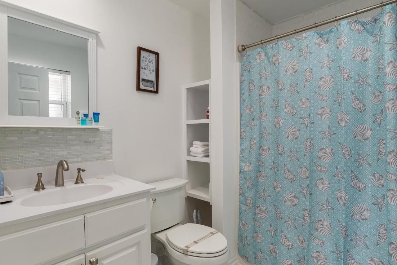 Strand Castle - Gulf Front! An Ideal Layout With Game Room, Small Private Pool, And Roof Top Crow'S Nest! Home Dauphin Island Εξωτερικό φωτογραφία